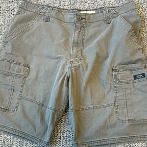 🌸Wrangler Men's Charcoal Cargo Shorts
